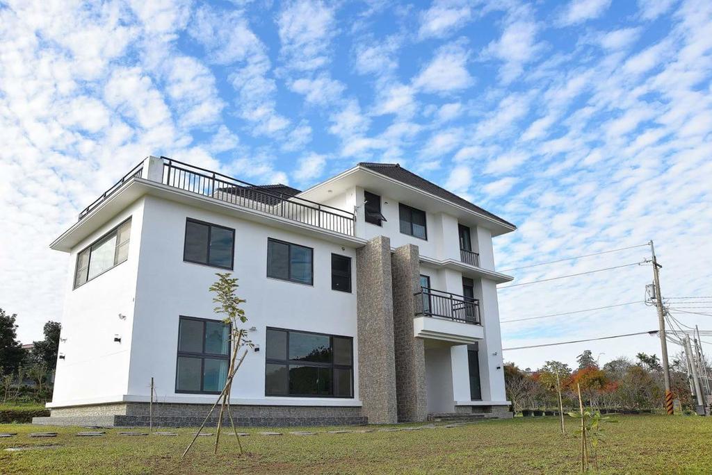 Yun Dan Apartment Lugu Exterior photo